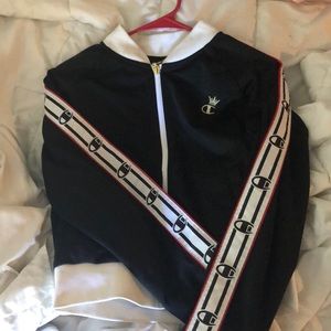 Champion Cropped Jacket size small